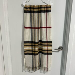 Plaid scarf